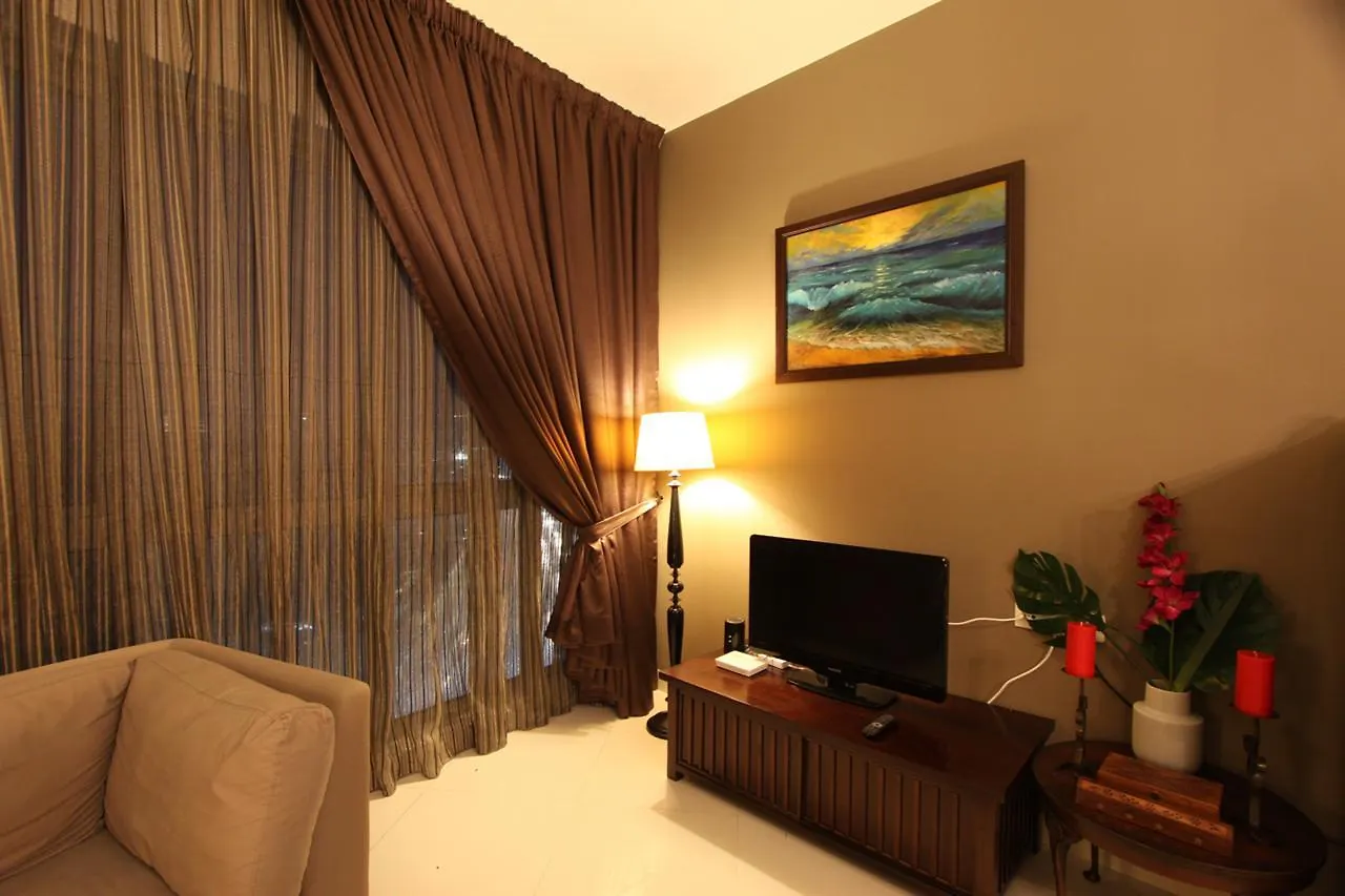 Apartment Breathtaking Klcc View @ Regalia Residence Kuala Lumpur Ma­lay­sia