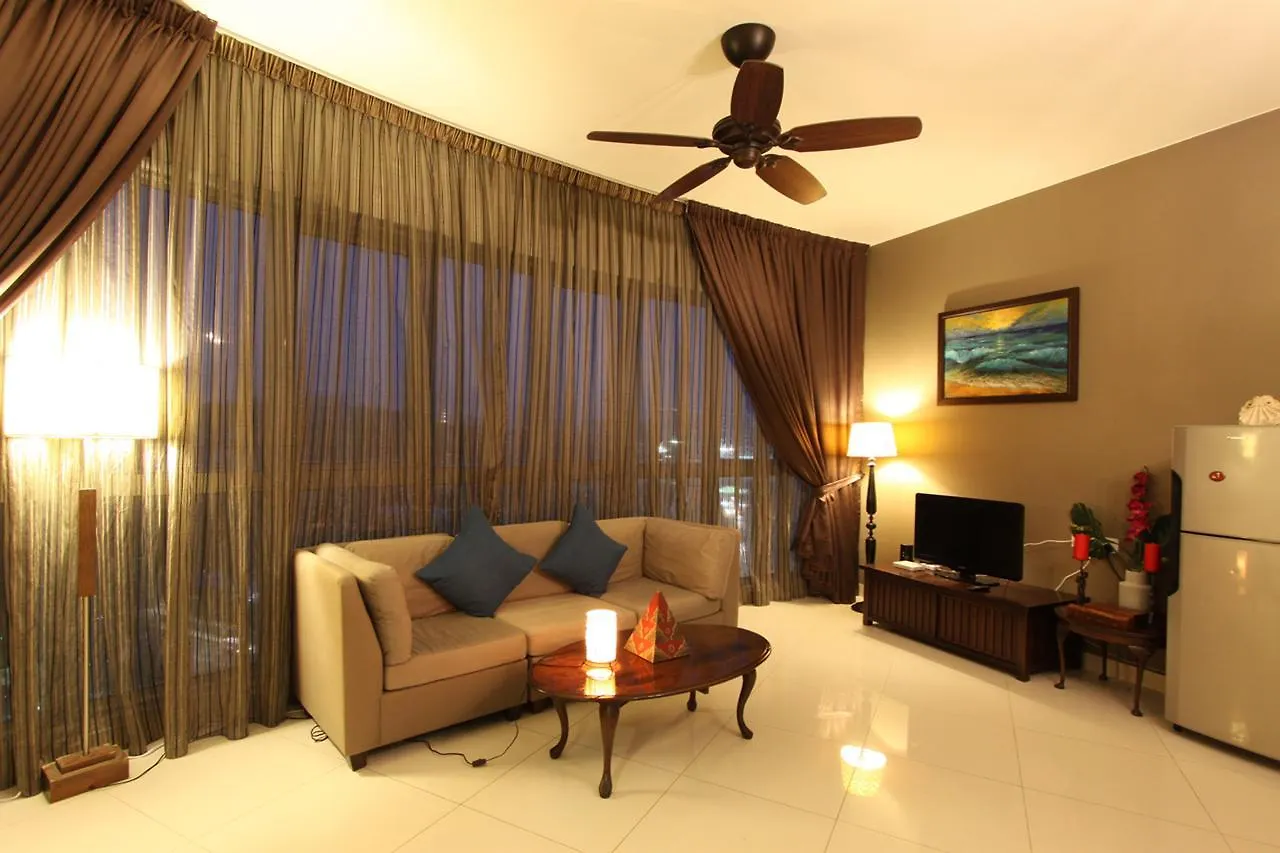 Breathtaking Klcc View @ Regalia Residence Kuala Lumpur