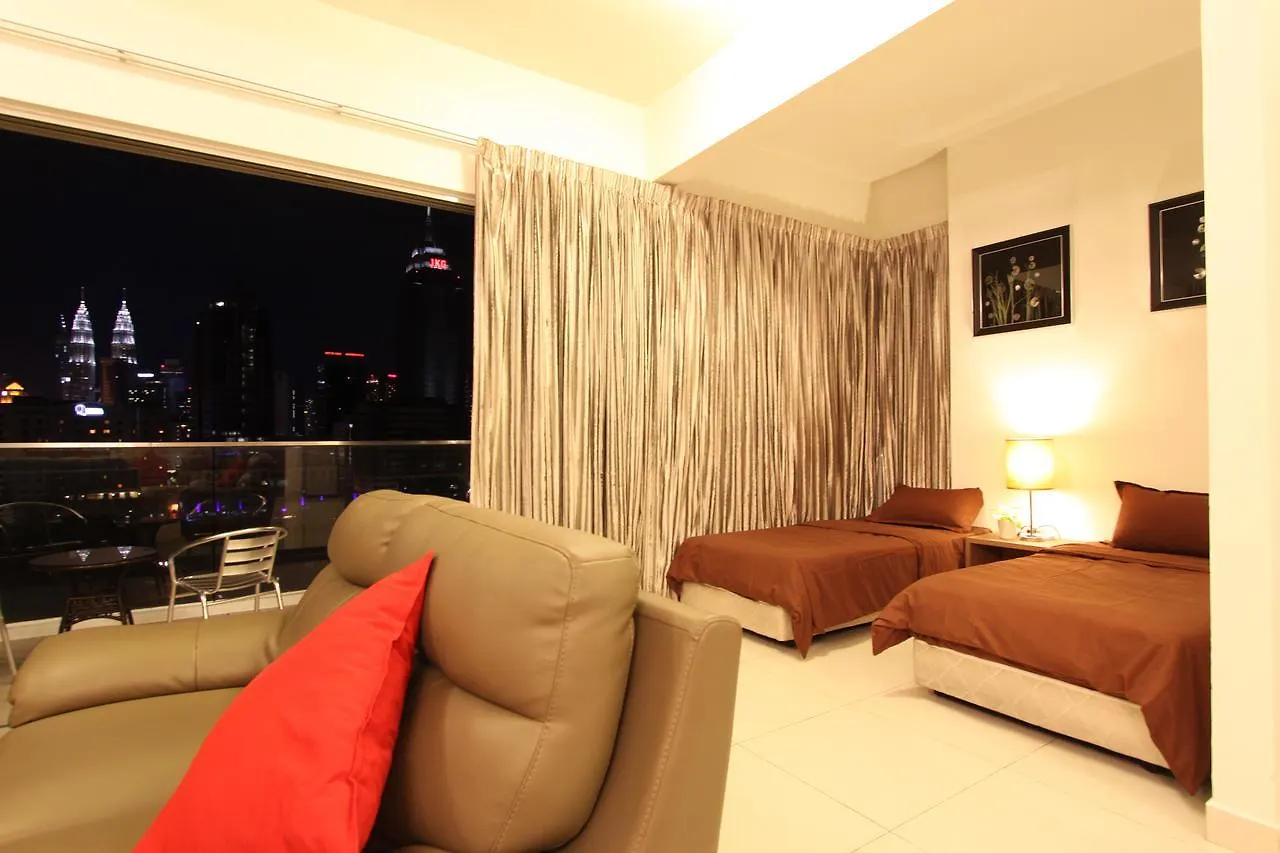 Breathtaking Klcc View @ Regalia Residence Kuala Lumpur